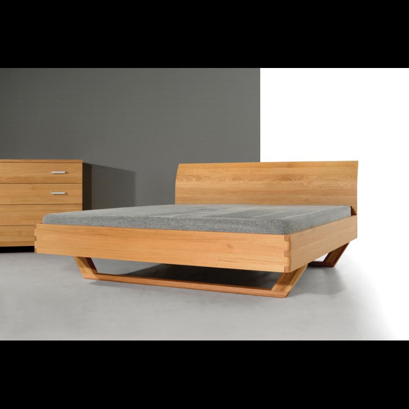 INTURA Eiche · Möbel-Detail aus dem Showroom